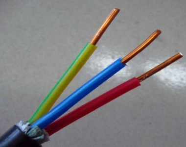 防止电线电缆外护套出现故障的方法有哪些？