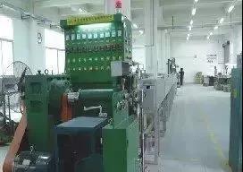 2-20061PZ40Q41.jpg